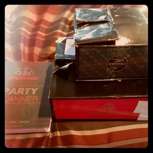 Selling paparazzi Jewlery left over from a bus.